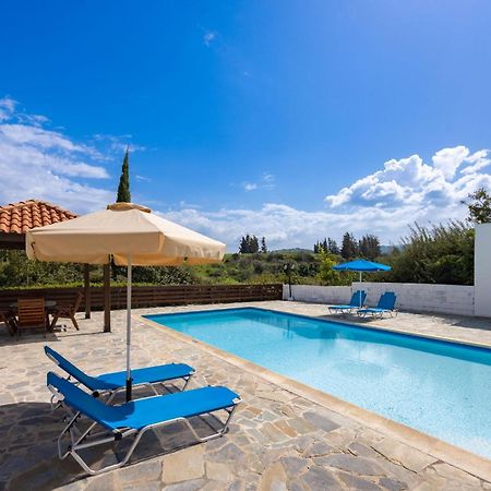 Villa Ira Finiki Латхи Экстерьер фото
