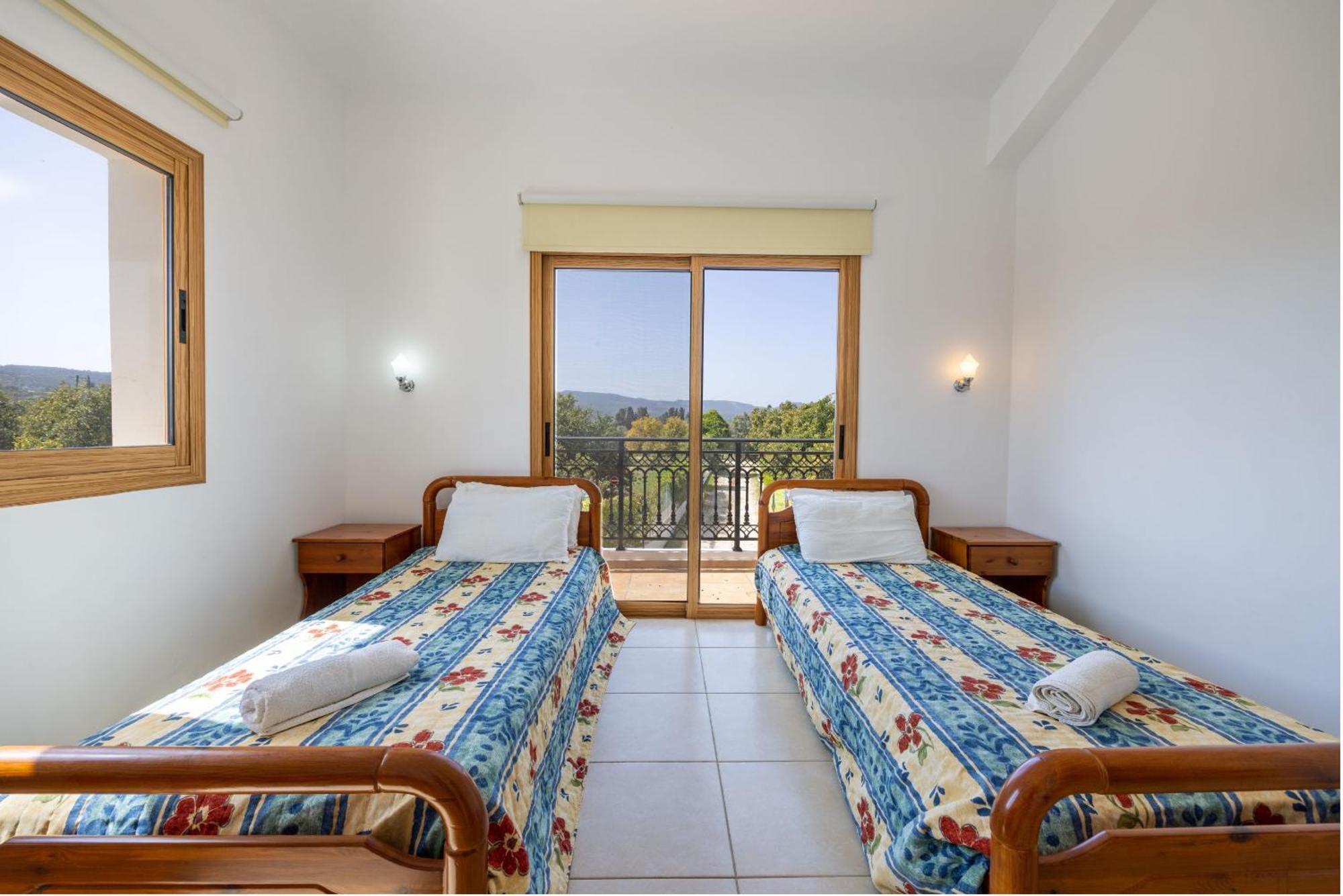 Villa Ira Finiki Латхи Экстерьер фото
