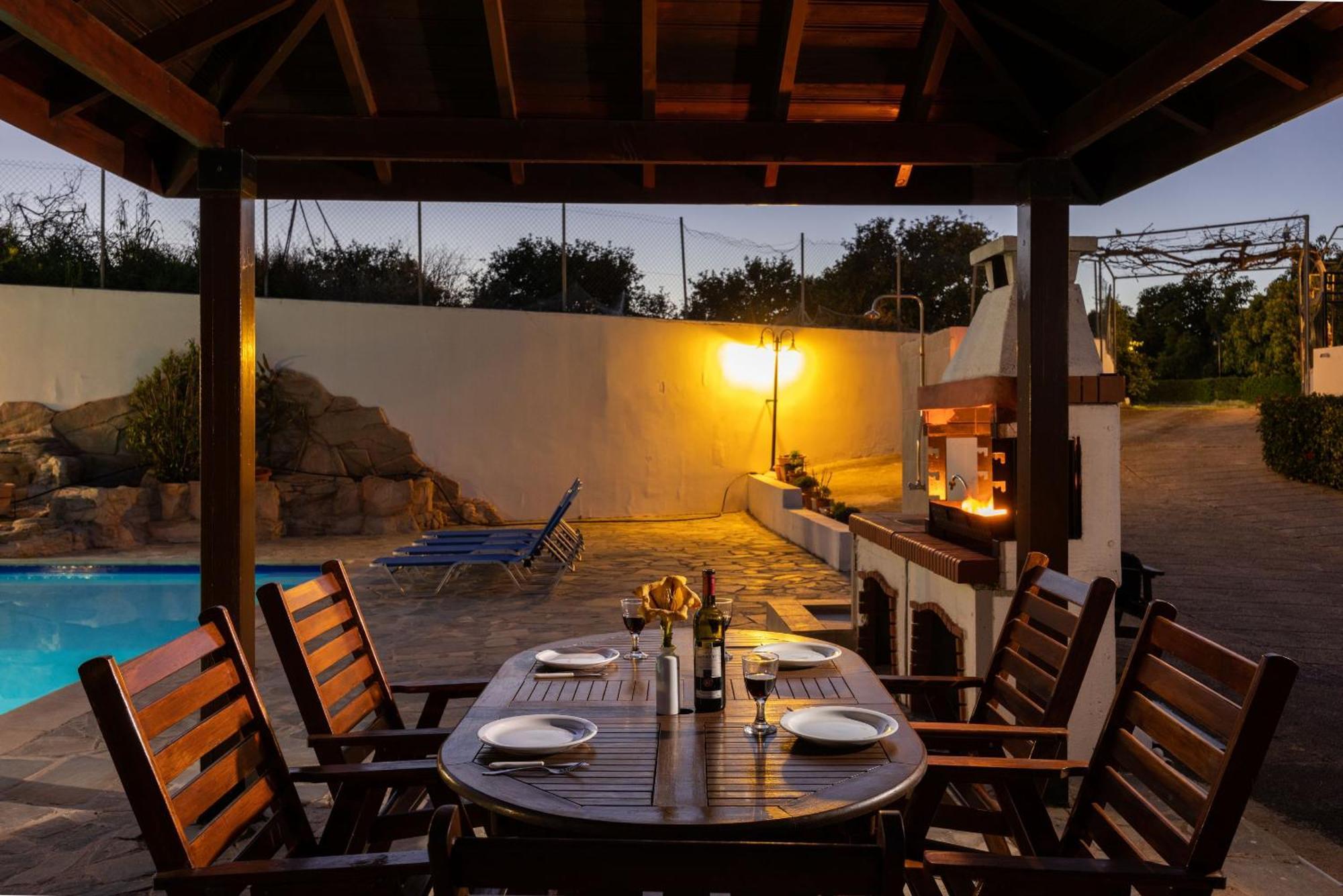 Villa Ira Finiki Латхи Экстерьер фото